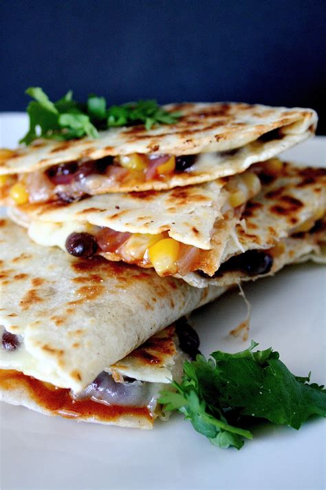 How many sugar are in black bean quesadilla (41990.0) - calories, carbs, nutrition