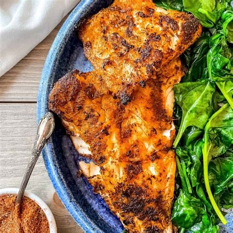 How many sugar are in blackened cod verde & watercress salad - calories, carbs, nutrition