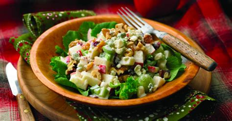 How many sugar are in bleu cheese waldorf salad - calories, carbs, nutrition