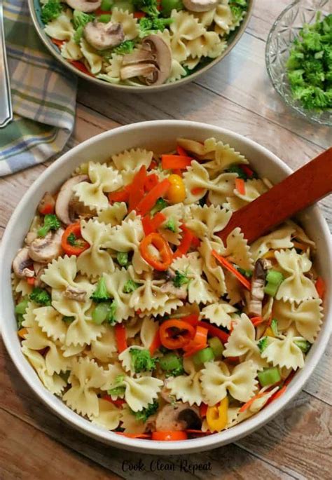 How many sugar are in blt bow tie pasta - calories, carbs, nutrition