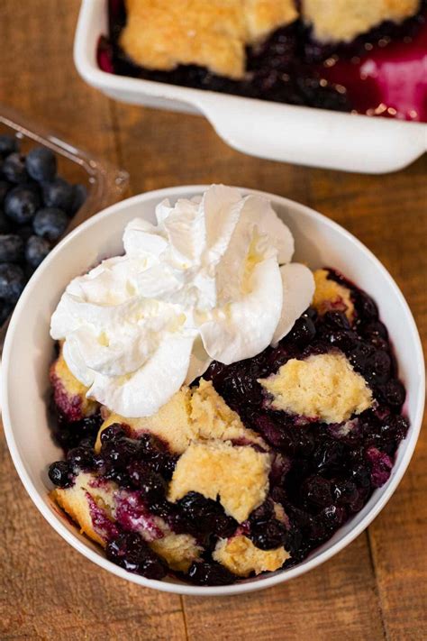 How many sugar are in blueberry cobbler - calories, carbs, nutrition