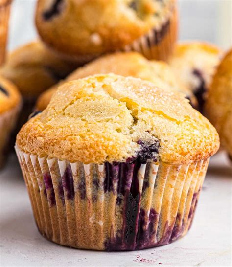 How many sugar are in blueberry muffin - calories, carbs, nutrition