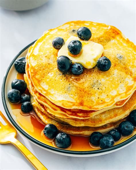 How many sugar are in blueberry pancakes - calories, carbs, nutrition