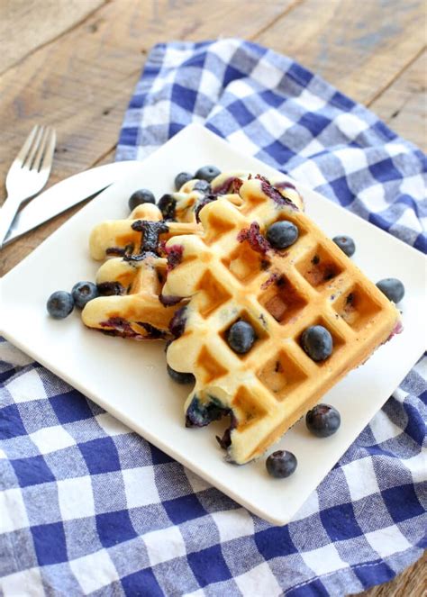 How many sugar are in blueberry waffles (2014) - calories, carbs, nutrition