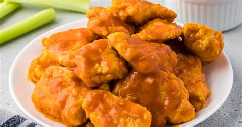 How many sugar are in boneless buffalo wings - calories, carbs, nutrition