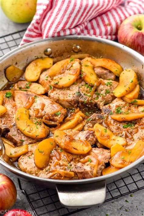 How many sugar are in braised apple pork chop - calories, carbs, nutrition