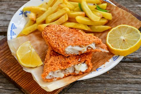 How many sugar are in breaded pollack and chips - calories, carbs, nutrition