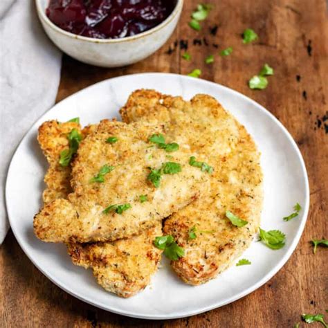 How many sugar are in breaded turkey cutlet - calories, carbs, nutrition
