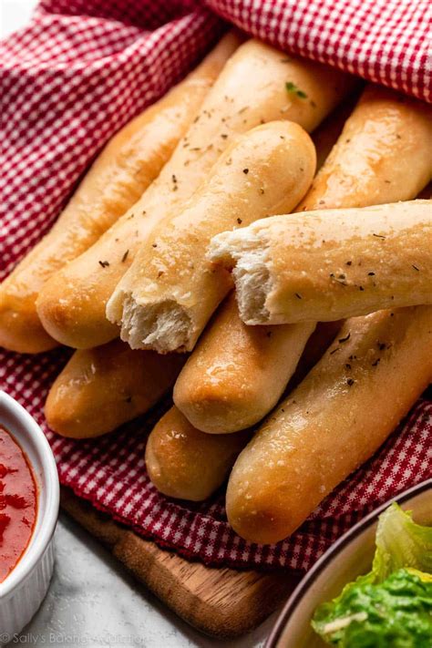 How many sugar are in breadsticks, house baked - calories, carbs, nutrition