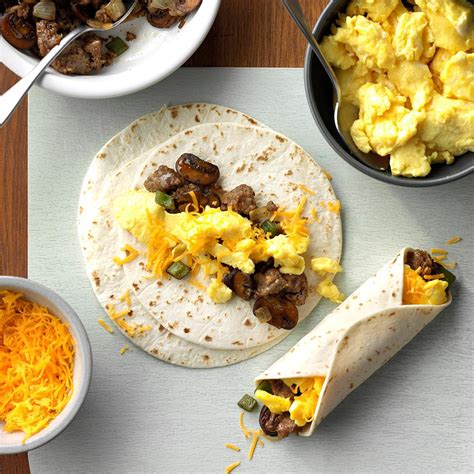 How many sugar are in breakfast burrito with sausage - calories, carbs, nutrition