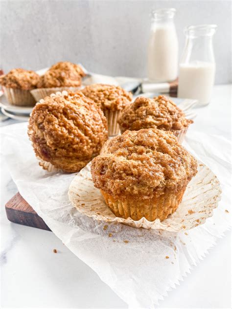 How many sugar are in breakfast muffin - calories, carbs, nutrition