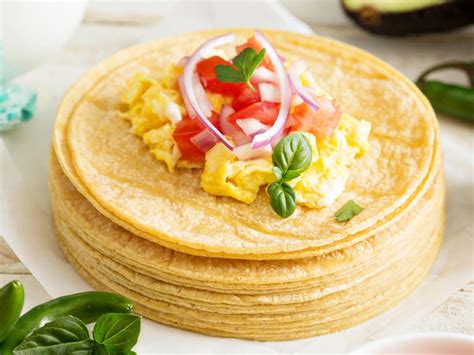 How many sugar are in breakfast taco - calories, carbs, nutrition