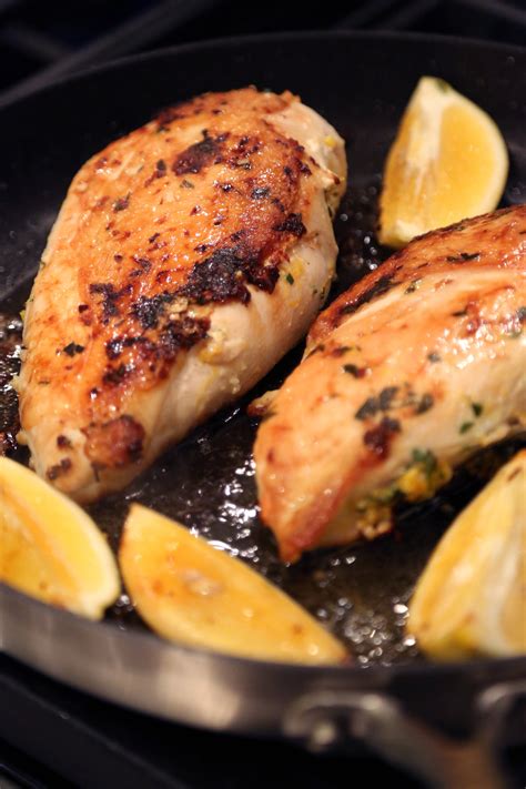 How many sugar are in brick chicken - calories, carbs, nutrition