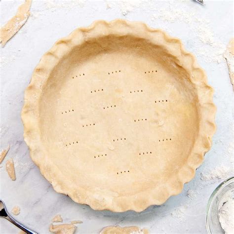 How many sugar are in brisee dough - calories, carbs, nutrition