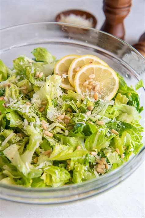 How many sugar are in broccoli salad with lemon and parmesan - calories, carbs, nutrition