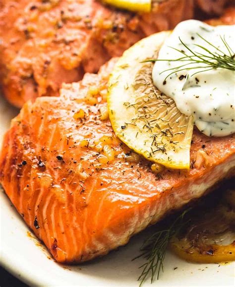 How many sugar are in broiled salmon with dill butter - 4 oz - calories, carbs, nutrition