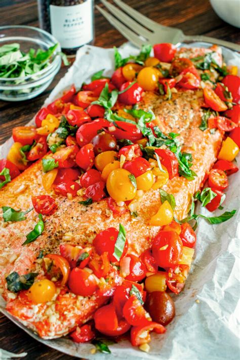How many sugar are in bruschetta salmon burger - calories, carbs, nutrition