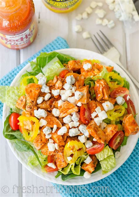How many sugar are in buffalo bleu salad - calories, carbs, nutrition