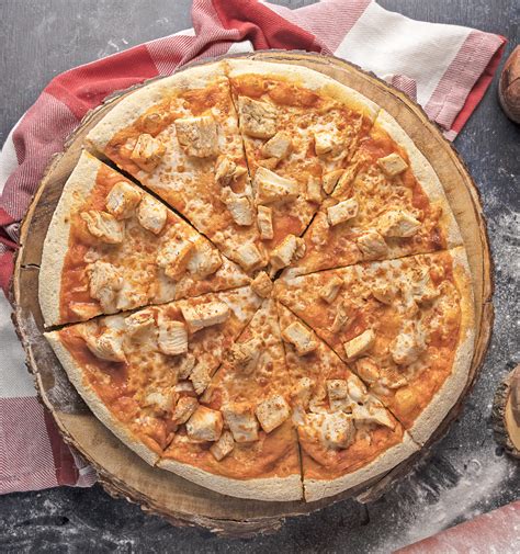 How many sugar are in buffalo chicken pizza (1) - calories, carbs, nutrition