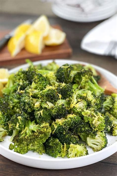 How many sugar are in buttered broccoli - calories, carbs, nutrition