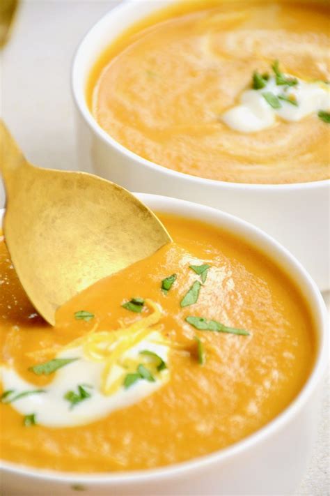 How many sugar are in butternut squash soup - calories, carbs, nutrition