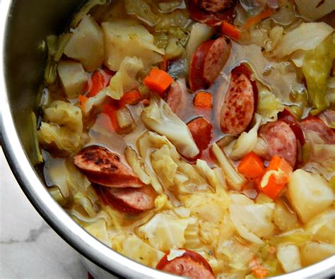 How many sugar are in cabbage smoked sausage soup - calories, carbs, nutrition