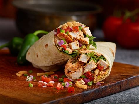 How many sugar are in cajun chicken pineapple wrap - calories, carbs, nutrition