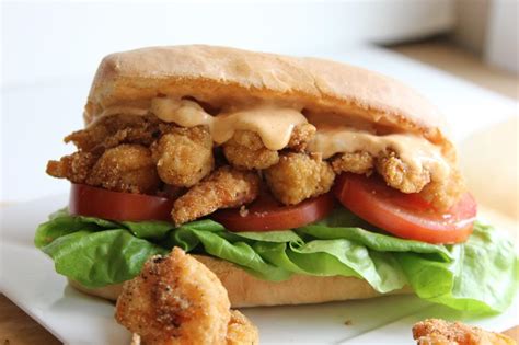 How many sugar are in cajun shrimp po' boy (19750.8) - calories, carbs, nutrition