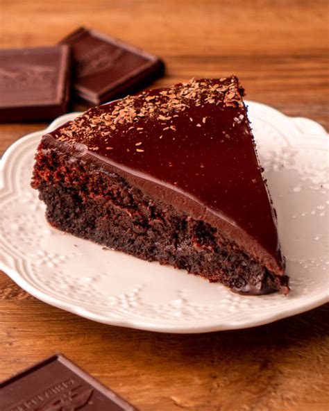 How many sugar are in cake, chocolate goo (bostwick) - calories, carbs, nutrition