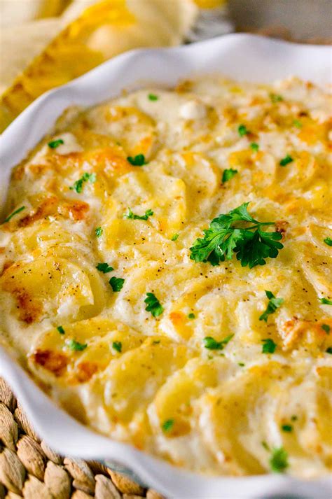 How many sugar are in california scalloped potatoes - calories, carbs, nutrition