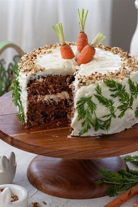 How many sugar are in carrot cake - calories, carbs, nutrition