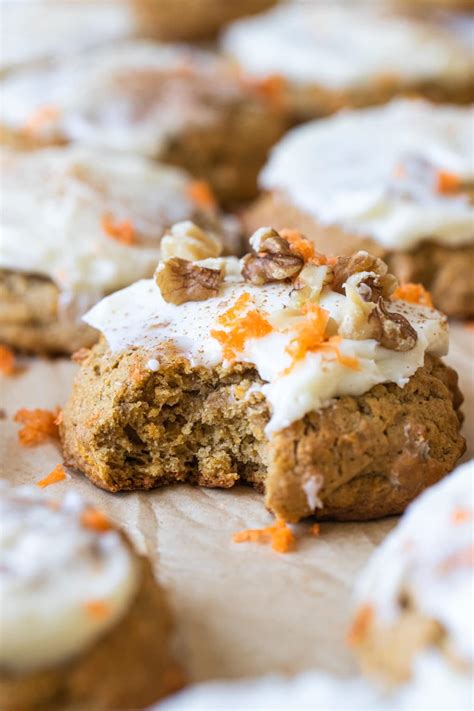 How many sugar are in carrot cake cookie - calories, carbs, nutrition