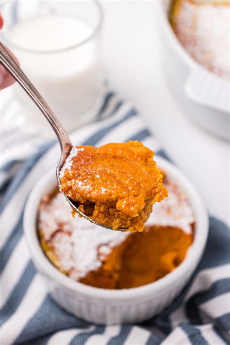 How many sugar are in carrot souffle (5179.3) - calories, carbs, nutrition