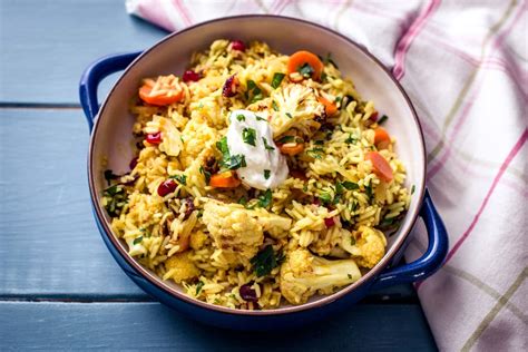 How many sugar are in cauliflower biryani (36856.3) - calories, carbs, nutrition