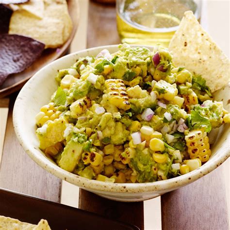 How many sugar are in charred corn mushroom and tomato guacamole - calories, carbs, nutrition