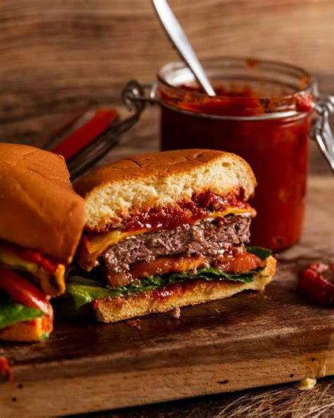 How many sugar are in cheddar and chutney pub burger ayce - calories, carbs, nutrition