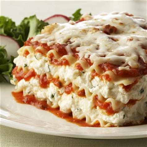 How many sugar are in cheese lasagna - calories, carbs, nutrition