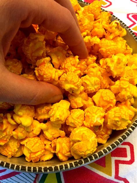 How many sugar are in cheese popcorn - calories, carbs, nutrition