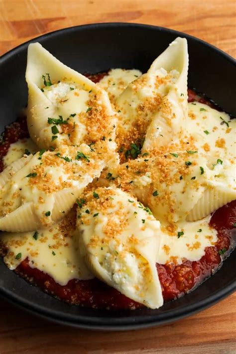 How many sugar are in cheese stuffed shells - calories, carbs, nutrition