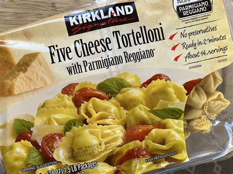 How many sugar are in cheese tortellini - calories, carbs, nutrition