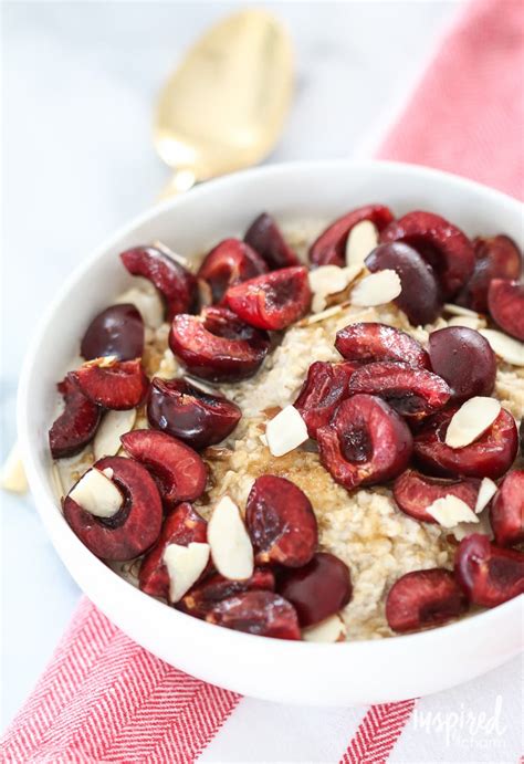 How many sugar are in cherry almond oatmeal - calories, carbs, nutrition