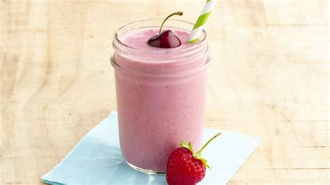 How many sugar are in cherry berry smoothie - calories, carbs, nutrition