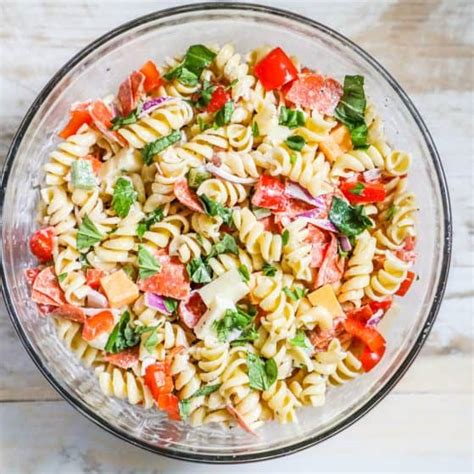 How many sugar are in chicken and rotini pasta salad - calories, carbs, nutrition