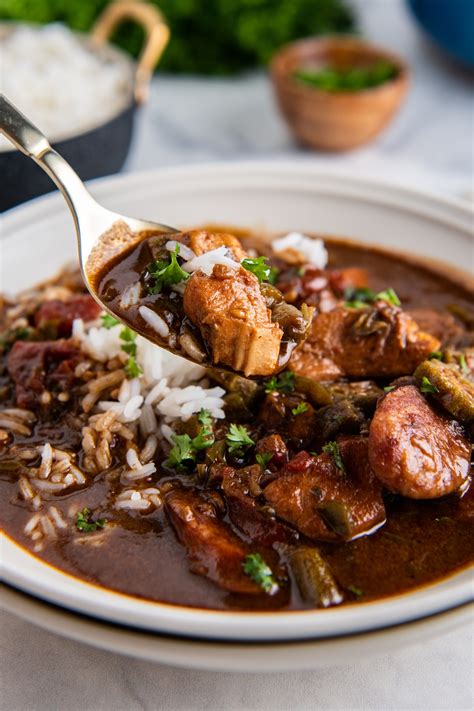 How many sugar are in chicken and sausage gumbo - calories, carbs, nutrition