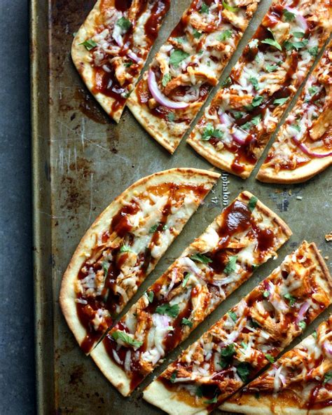 How many sugar are in chicken bbq cheddar flatbread - calories, carbs, nutrition