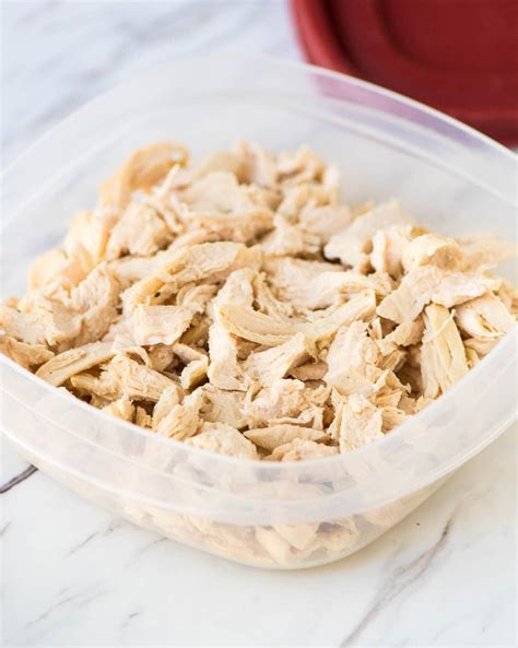 How many sugar are in chicken breast rndm poached cilantro shredded 2 oz - calories, carbs, nutrition