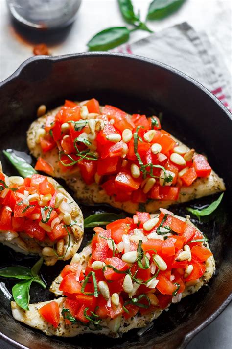 How many sugar are in chicken bruschetta medium - calories, carbs, nutrition