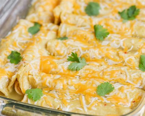 How many sugar are in chicken enchiladas with green chiles - calories, carbs, nutrition