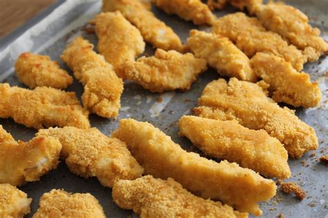 How many sugar are in chicken fingers (5 pieces) - calories, carbs, nutrition