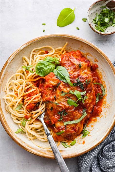 How many sugar are in chicken marinara - calories, carbs, nutrition